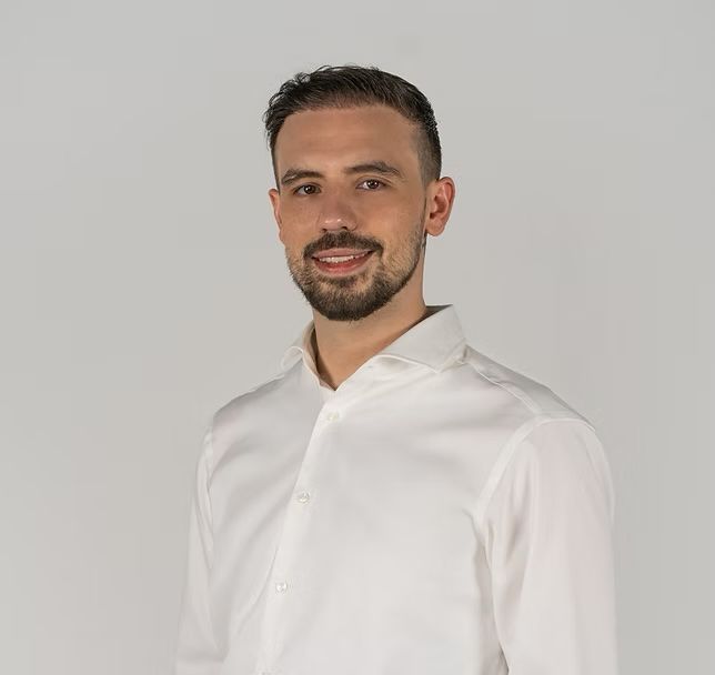Raphael Hüster
